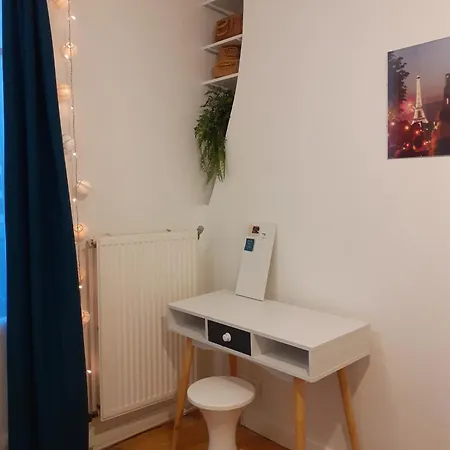 דירה Charmant, Lumineux Avec Balcon - Quartier Gobelins *